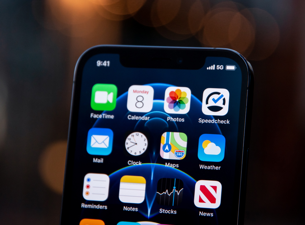 康定苹果手机维修分享为什么 iPhone 12 在冬季会自动关机 